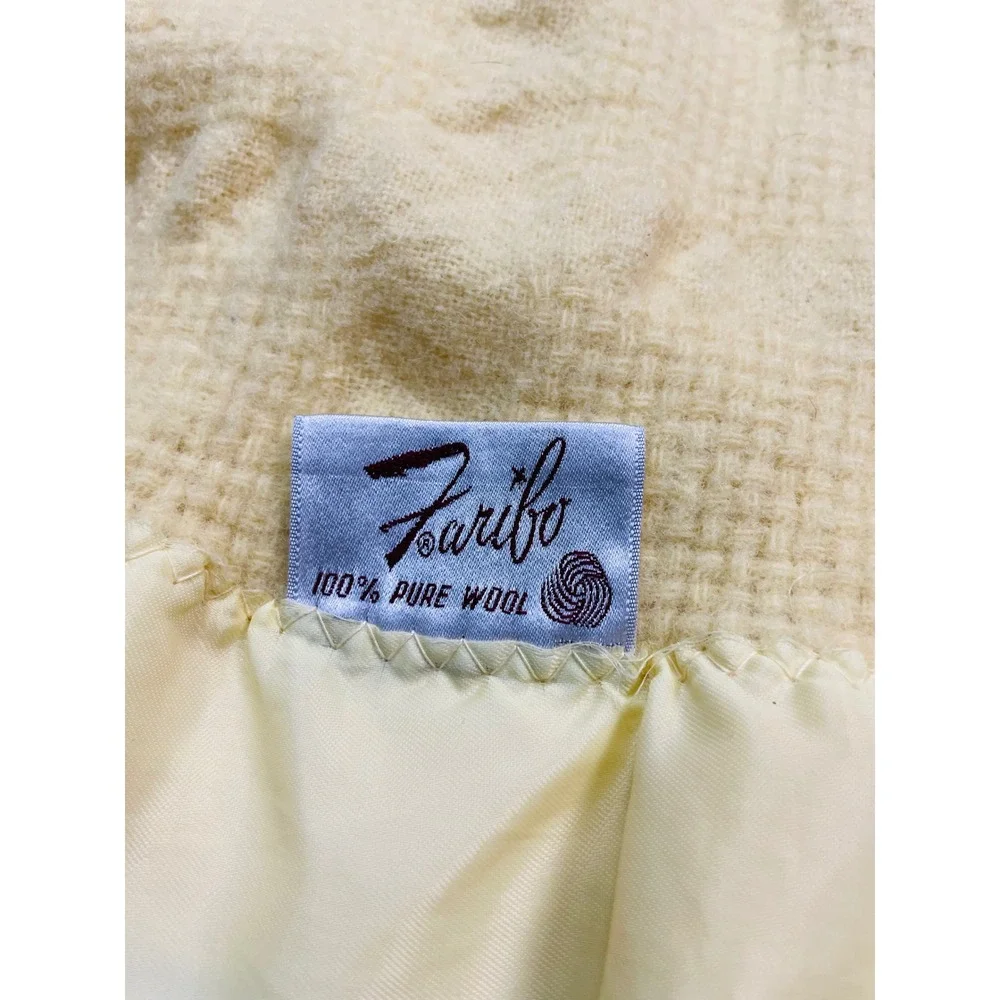 Vintage Faribo 100% Wool Blanket Yellow Waffle Weave Ruffled Satin Trim 53x76